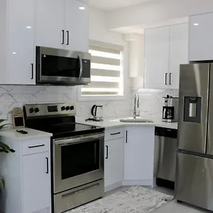 Apartment Award Winning Boho Paradise Sunlit Modern